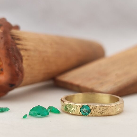 Emerald ring. 14K Yellow gold ring with round Emerald stone. Handmade ring - Picture 9 of 12